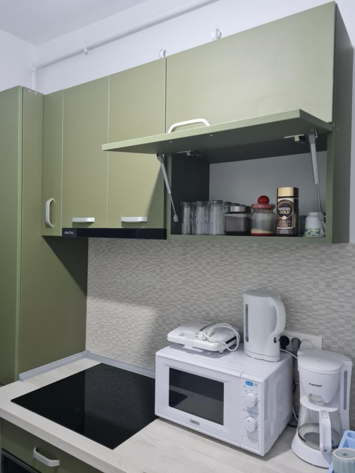 Deluxe 2 Bedroom With Balcony And Private Parking דירה Bragadiru